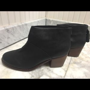 Tom’s Leila Booties